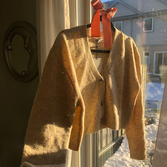 🌸Knit cardigan with flower sequin appliqué - Picture 11 of 11